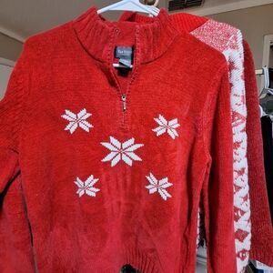 Van Heusen VINTAGE 90S Red Turtleneck Sweater with 5 White Snowflakes